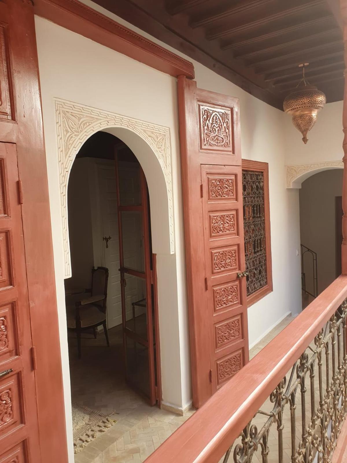 Le Singe Rose Bed & Breakfast Marrakesh Eksteriør bilde