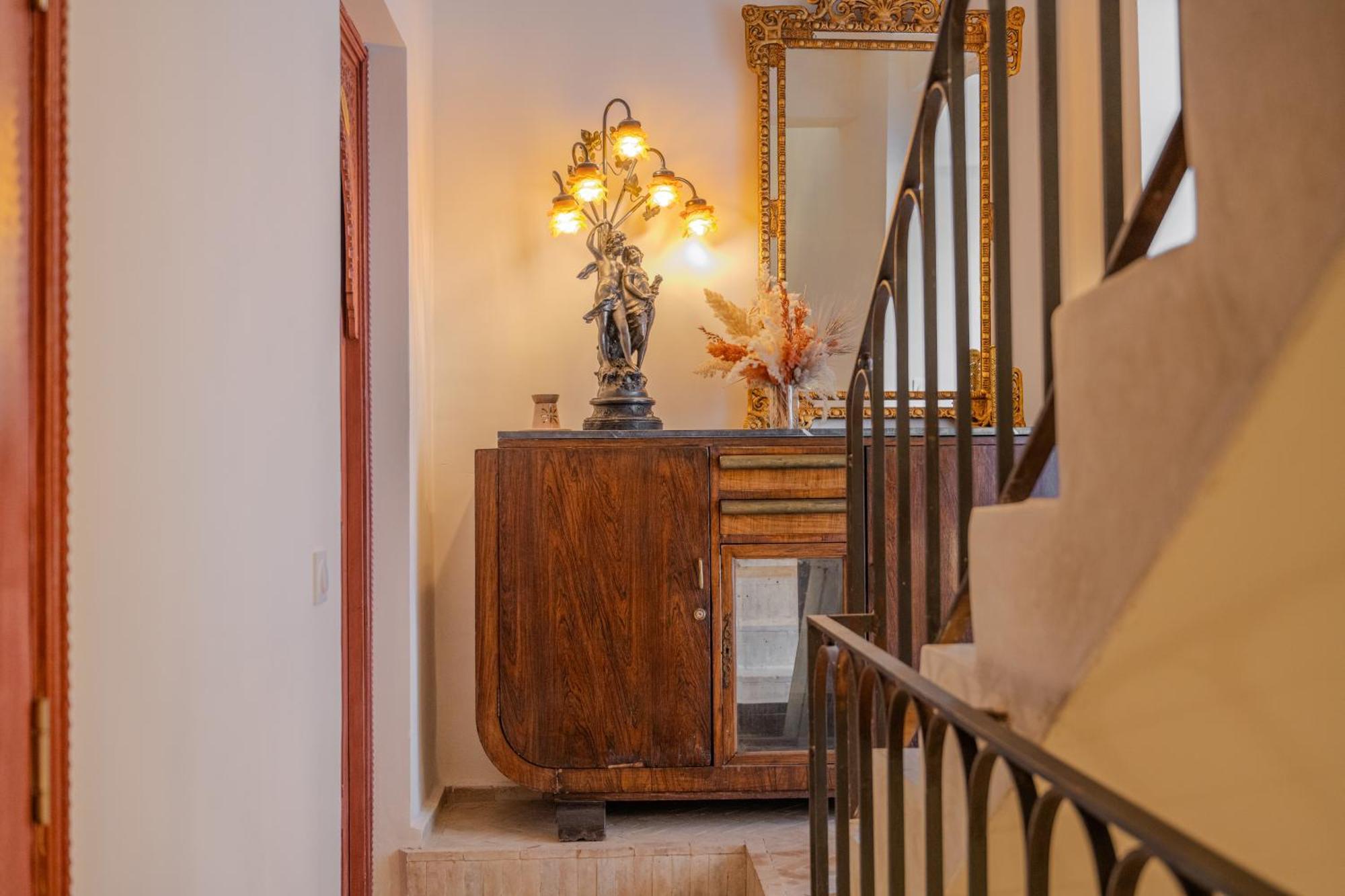Le Singe Rose Bed & Breakfast Marrakesh Eksteriør bilde